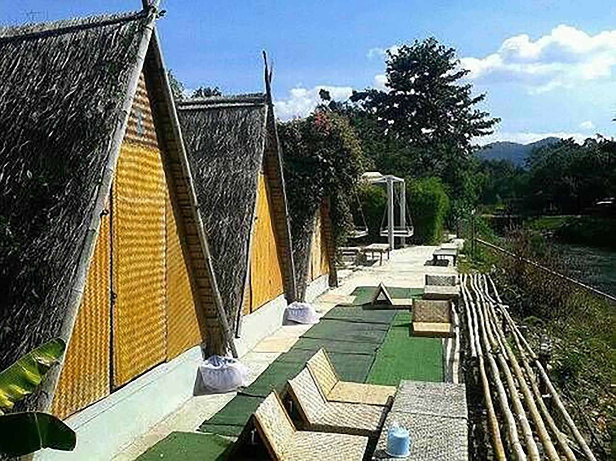 Готель Pai Nai Fun Екстер'єр фото